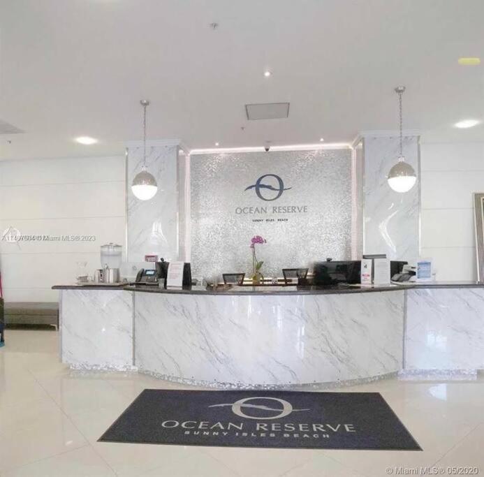 Sunny Isles Condo Very Close To The Beach With Amenities Sunny Isles Beach Exterior photo